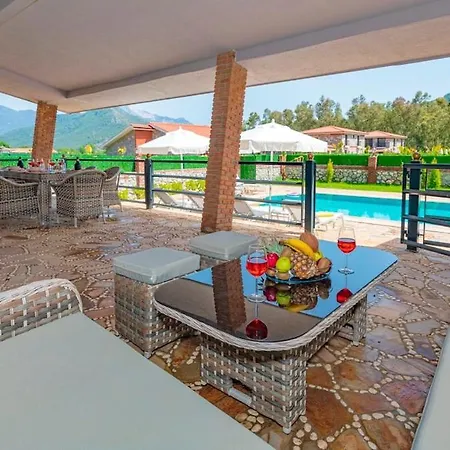 Duru-villa With Private Pool For 6 People In Kayakoey * 페티예